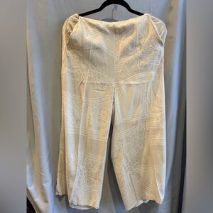 Lez a Lez Elegant Cream Women's Pants Size Small